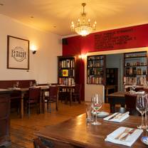 Une photo du restaurant Restaurant Kitchen Library