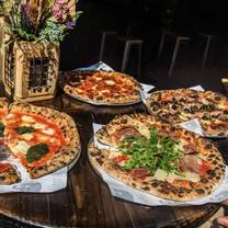 Een foto van restaurant Little Richards Wood Fired Pizza