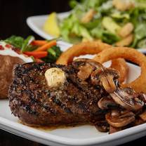 Restaurants near Merritt Civic Centre - Mr Mikes SteakhouseCasual - Merritt