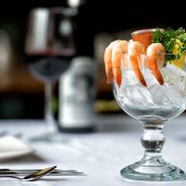 Una foto del restaurante Northern Latitudes Dining Room - Fairbanks Westmark