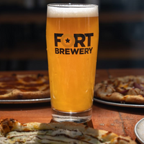 Restaurants near Shipping and Receiving Fort Worth - Fort Brewery and Pizza