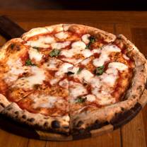 Ballarat Showgrounds Restaurants - Red Door Pizza