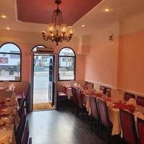 Restaurants near Wyllyotts Theatre Potters Bar - Red Onion Indian Restaurant