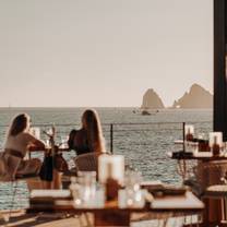 Una foto del restaurante The Ledge at The Cape a Thompson Hotel