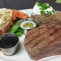 Restaurants near Blue Ridge High School Lakeside - Cattlemen's Steakhouse & Lounge