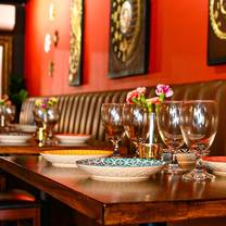 Ben Franklin Parkway Restaurants - Erawan Thai Cuisine (Philadelphia)