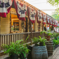 A photo of LongLeaf Craft Kitchen + Bar restaurant