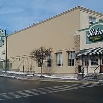 Restaurants near Niagara University Gallagher Center - Perkins Restaurant & Bakery, Niagara Falls