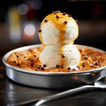 BJ's Restaurant & Brewhouse - Westlake Villageの写真