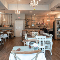 Una foto del restaurante Chocolate Angel Cafe and Tea Room - Richardson