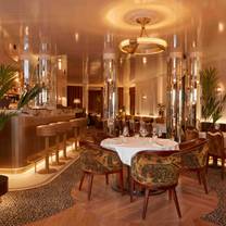 Een foto van restaurant Hollywood Savoy