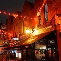 Una foto del restaurante Smokin Bones Castle Market