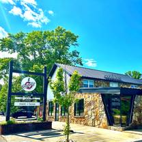 Une photo du restaurant Root & Bone - Hendersonville