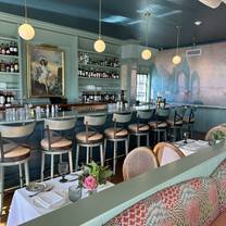 Une photo du restaurant Flora at Gardiner House - Newport