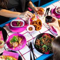 Restaurants near Melbourne Cricket Ground - Evies Bar & Diner