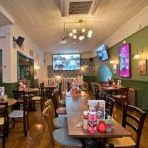 A photo of Cheshire Cheese London restaurant