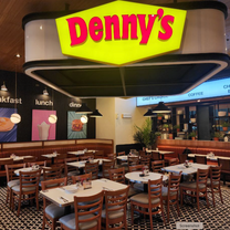 Una foto del restaurante Denny's - Estancia