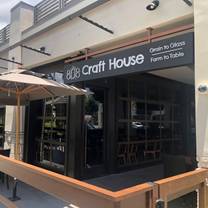 Photo du restaurant 808 Craft House