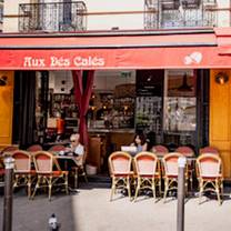 A photo of Aux Dés Calés 18 - Moreau restaurant