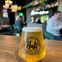 Une photo du restaurant Whiskey Hill Brewing & Kitchen- Westmont