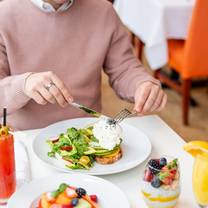 Foto von Cafe One - Sheraton Vancouver Wall Centre Restaurant