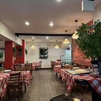 Viva Pizzeria & Pasta House
