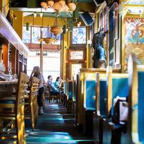 Una foto del restaurante Hal's Cafe