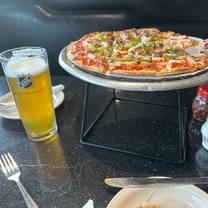 Una foto del restaurante Anastasias Restaurant & Sports Lounge - Waukegan