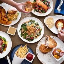 Foto von Avenue Grill Restaurant