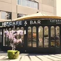 Una foto del restaurante HR Cafe & Bar