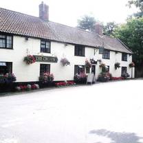 Una foto del restaurante The Banningham Crown