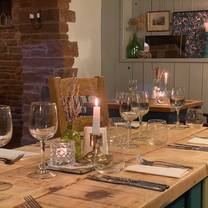 Una foto del restaurante The Highland Drove Inn