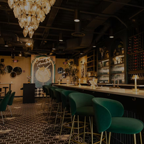 Flûtes Champagne Bar