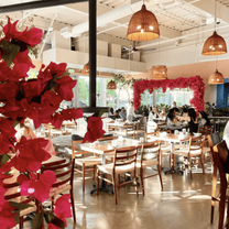 Una foto del restaurante Alora Social