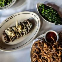 Una foto del restaurante Lucky's - East Hampton