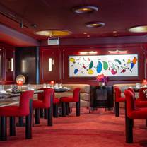 Restaurants near Playhouse Theatre London - Bebe Bob