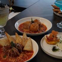 Laviché Café | Italian Food | Taste of Italy | Wine   Cocktails
