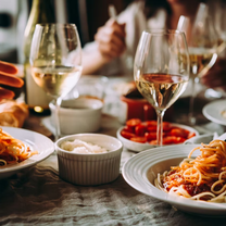 Una foto del restaurante Milano's on Main