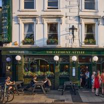 Una foto del restaurante The Clement Attlee