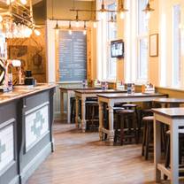 Una foto del restaurante The Black Lion