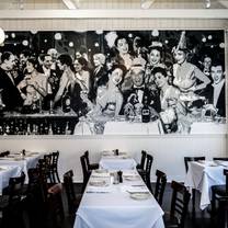 Una foto del restaurante Lucky's - East Hampton