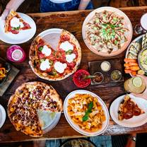 A photo of Parlor Pizza Bar - West Loop restaurant
