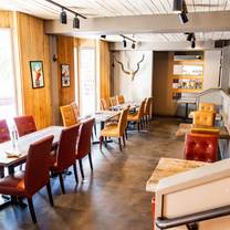 Una foto del restaurante Creekside Bistro