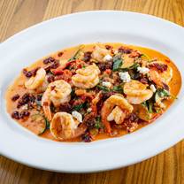 Una foto del restaurante Cooper's Hawk Winery & Restaurant - Middleton, WI