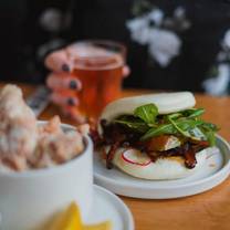 foto von lucky yu canteen restaurant