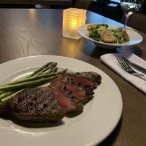Restaurants near Prairie Winds Park - CattleBaron Steakhouse & Bar - Airport