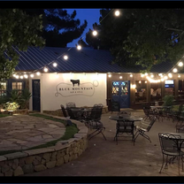 Una foto del restaurante Blue Mountain Bar & Grill