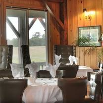 Une photo du restaurant The Dining Room at Eganridge Resort