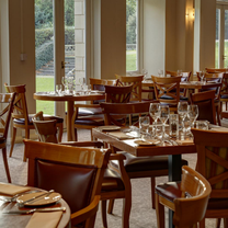 Restaurants near Octagon Centre Sheffield - Lakeview at Kenwood Hall