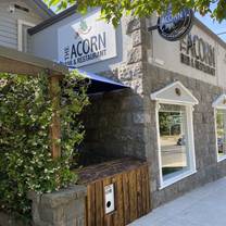 Une photo du restaurant The Acorn Bar & Restaurant